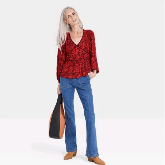Knox Rose Gauzy Red Embroidered Floral Boho Blouse - Picture 11 of 11